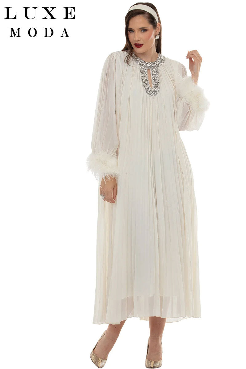 Luxe Moda By Donna Vinci 558-Off-White